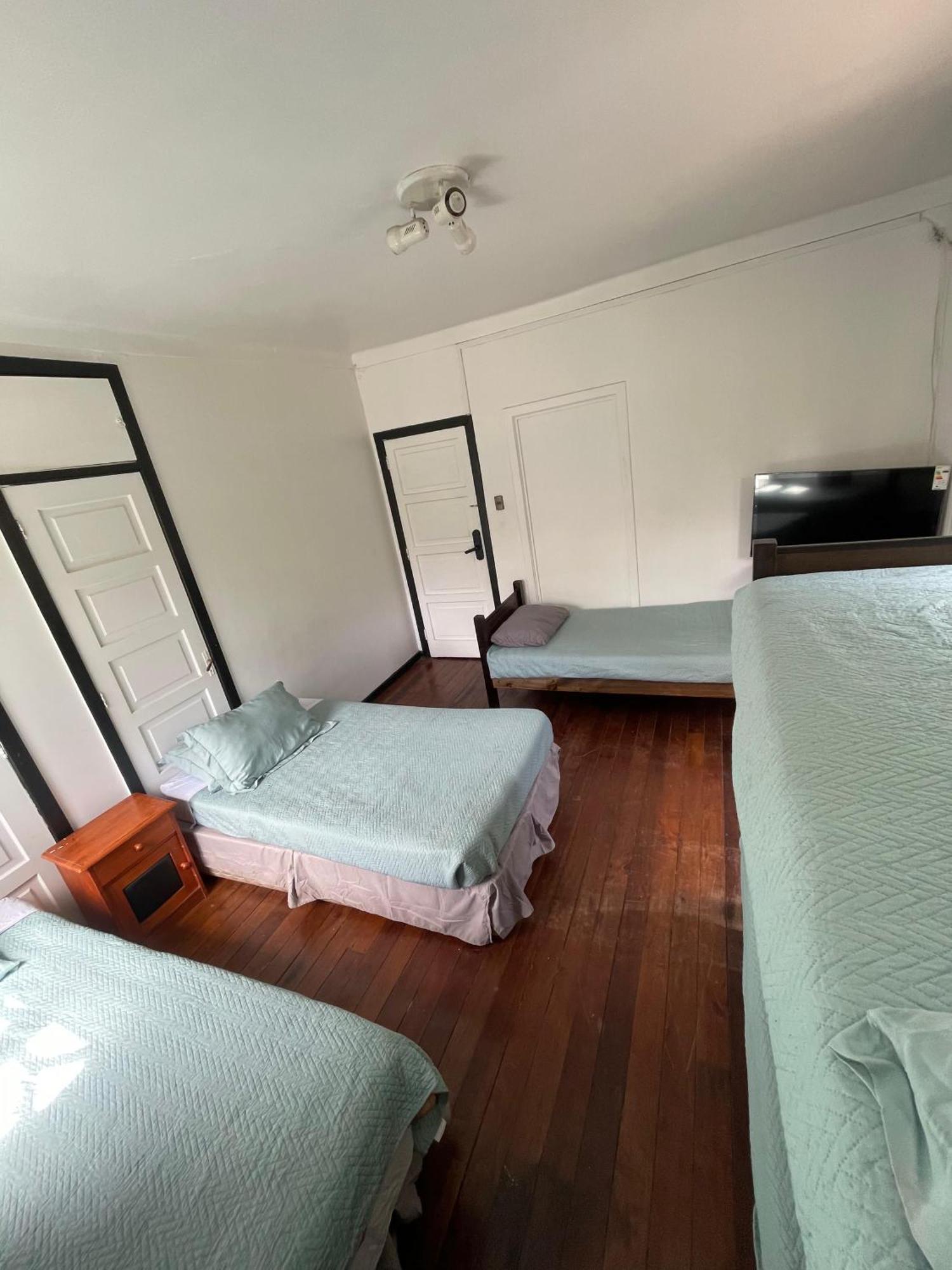 Hostal Valle Norte فينيا ديل مار المظهر الخارجي الصورة