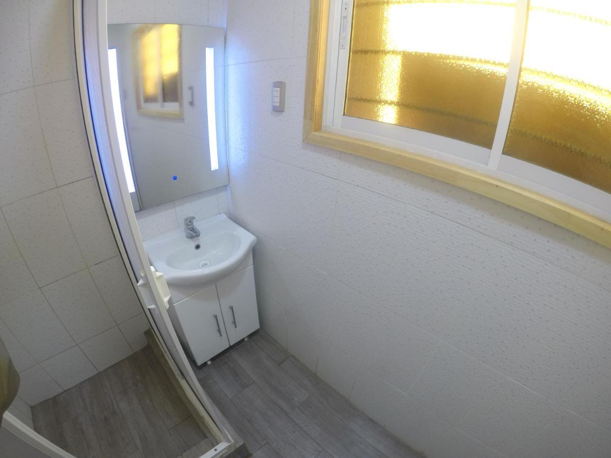 Hostal Valle Norte فينيا ديل مار المظهر الخارجي الصورة